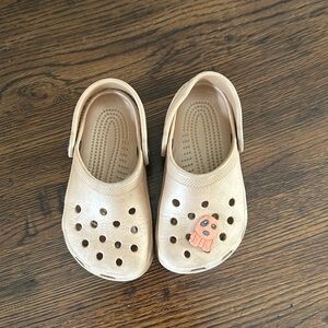 Baby toddler crocs size 6/7 Brown/tan